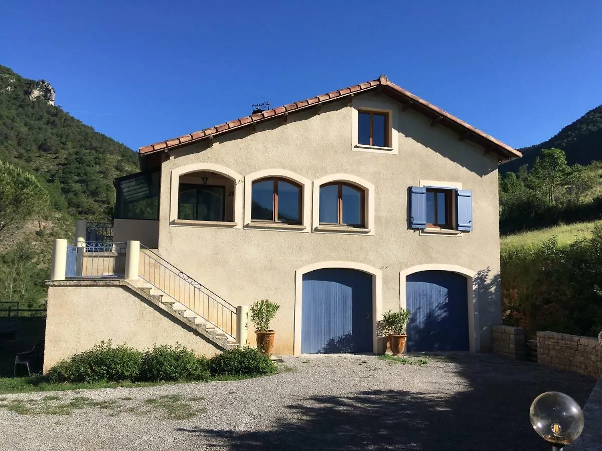 Holiday home Villa Le Tresquel Mostuejouls